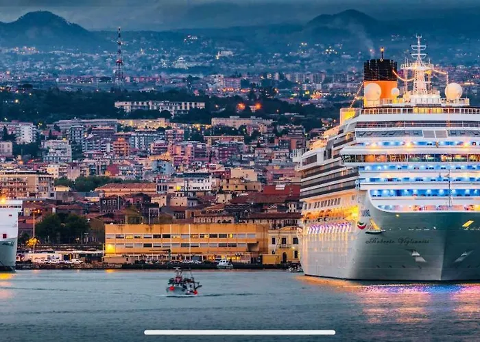 Daire Petit Palais Katanya